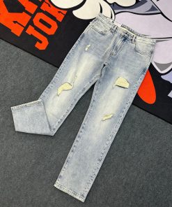 Straight-fit Light Wash Distressed Denim Jeans-Pant