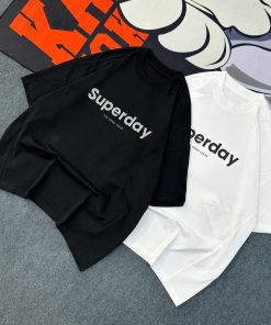 Superday TIN 1990 0218 Oversized Tshirt-Half 'Black'