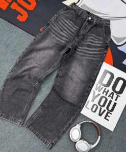 Street Wear Regular Waist Straight Denim Jeans Pant 'Washed Black'