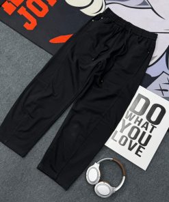 Modern Cargo Pants with Elasticized Waistband 'Black'