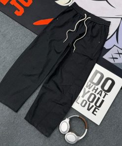 Drawstring Waist Loose Fit Cargo Trouser 'Black'