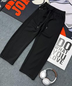Tapered-Leg Drawstring Jogger Sweatpant 'Black'