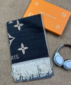 Premium Wool–Silk Blend Luxury All-Season Lightweight Faded Black/Beige Scarf