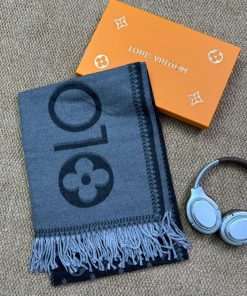 Premium Wool–Silk Blend Luxury All-Season Lightweight Dark Charoal Scarf