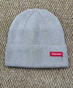 Supreme Unisex Winter Knit Premium Beanie Hat 'Light Grey'