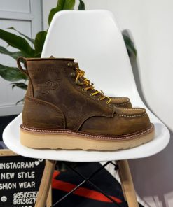 Red Wing Classic Moc-toe Boots 'Oro Legacy'