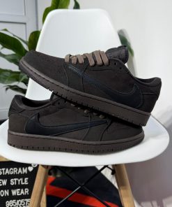 Jordan 1 Retro Low Travis Scott 'Velvet Brown'