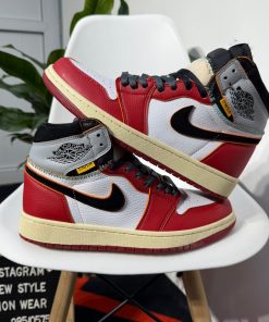 Jordan-1 Retro High x Union LA 'Chicago Red'
