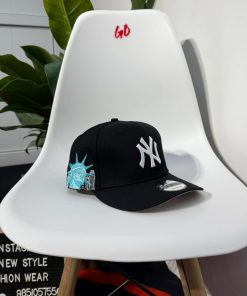 New Era New York Yankees Statue of Liberty Cap 'Black'