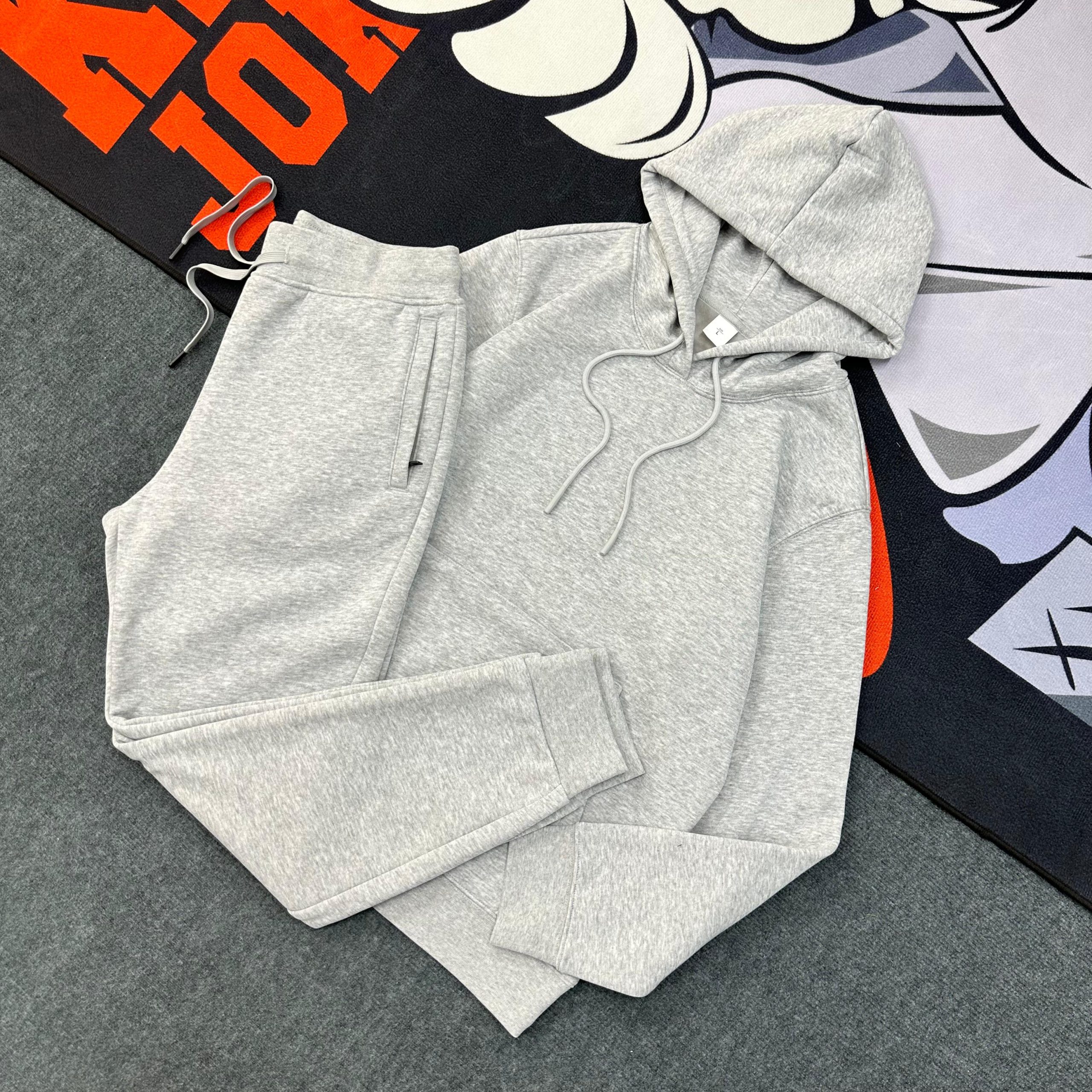 Casual Comfort Combo Sweatpants & Hoodie-Set 'Light Grey'