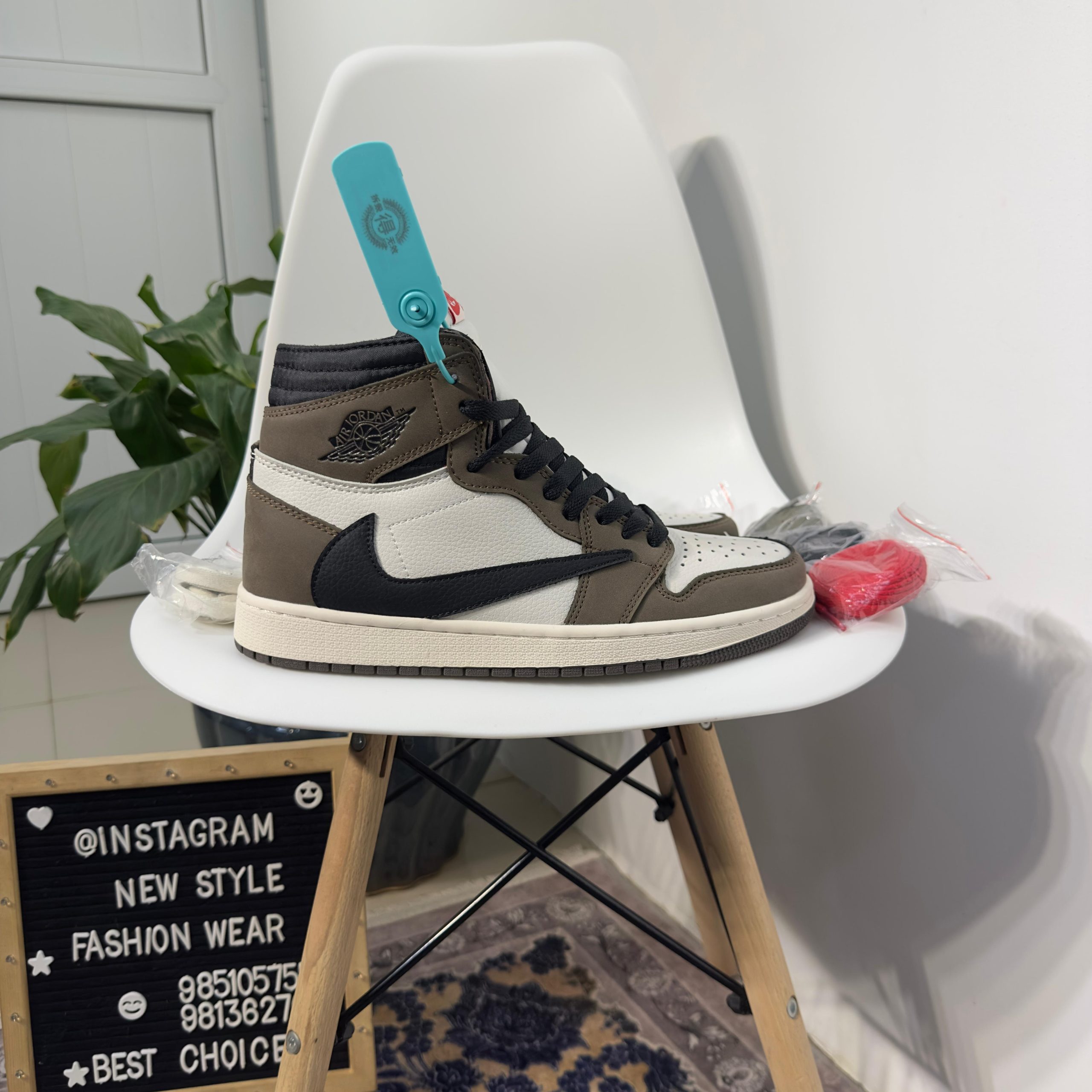 Jordan-1 Retro High 'Travis Scott' - Image 7