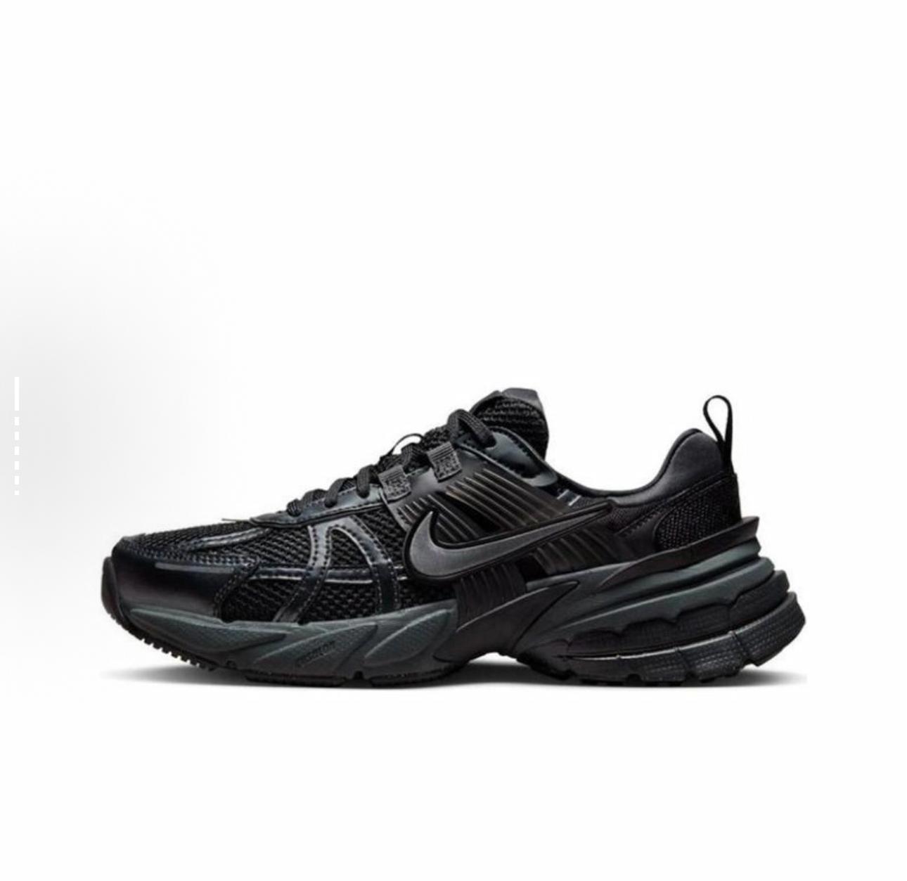 Nike V2K Run Full Black