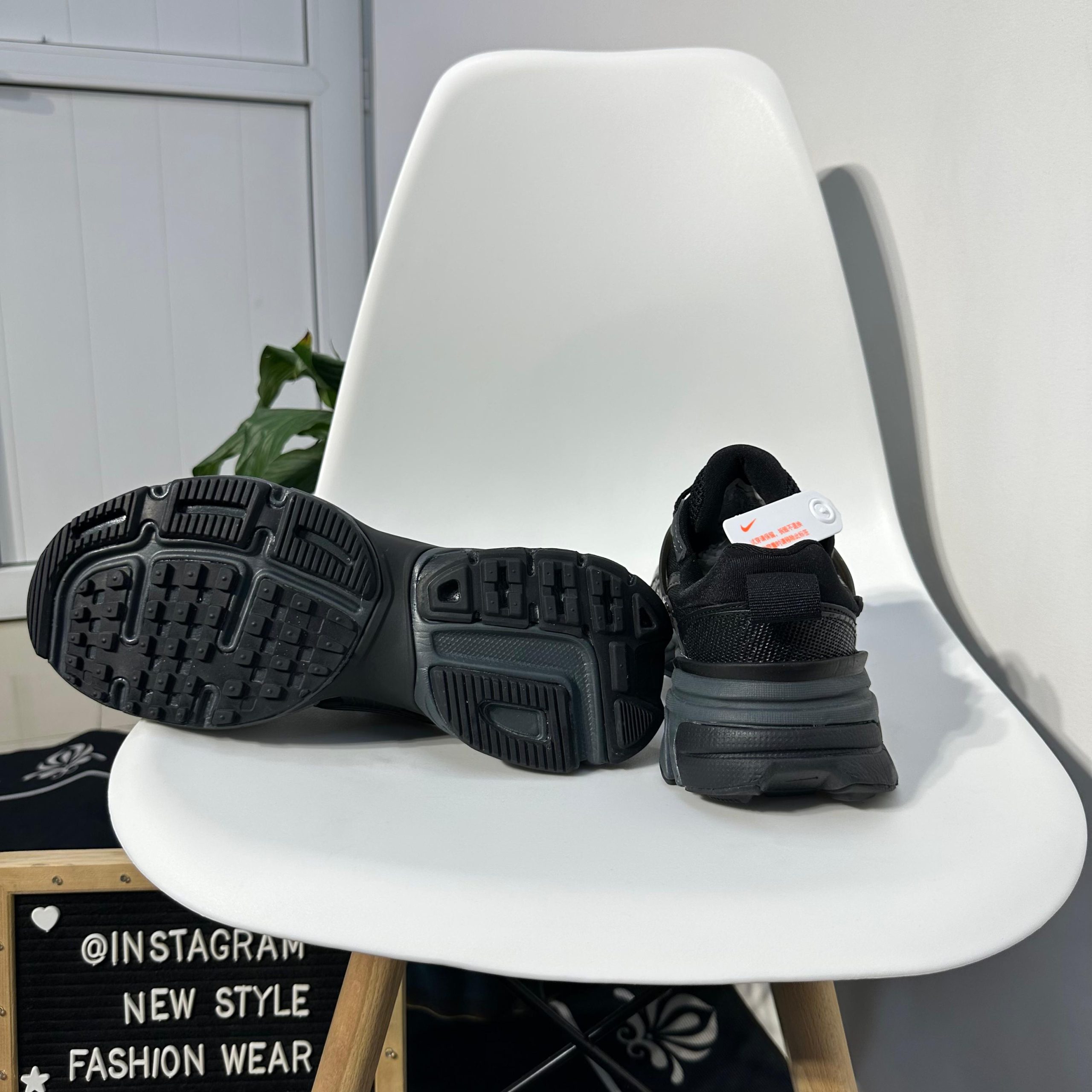 Nike V2K Run Full Black - Image 10