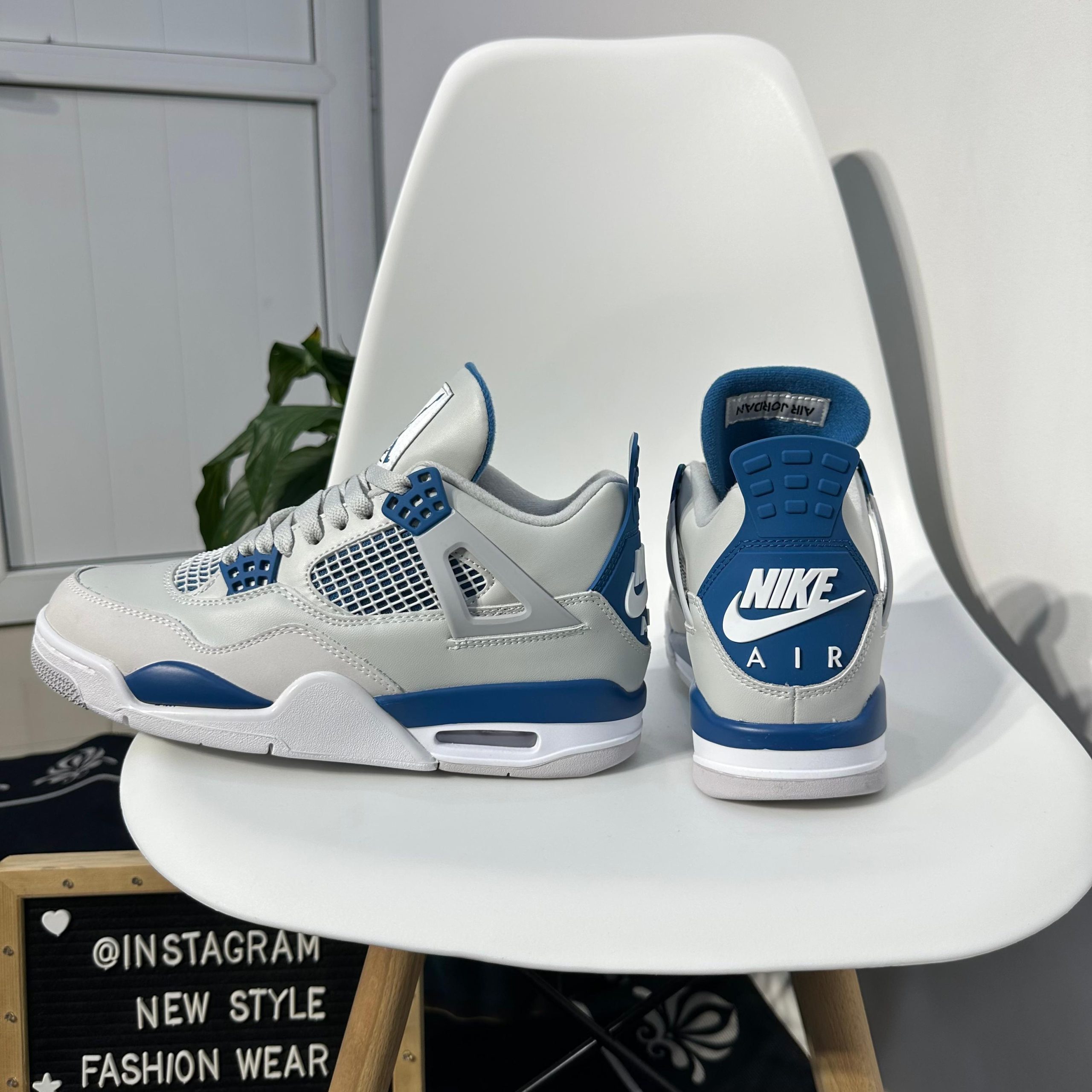 Jordan-4 Retro 'Military Blue' - Image 8