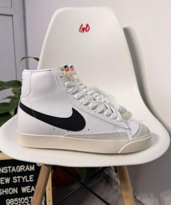 Vintage Blazer Mid Top Sneakers Classic Retro Streetwear Casual Shoes