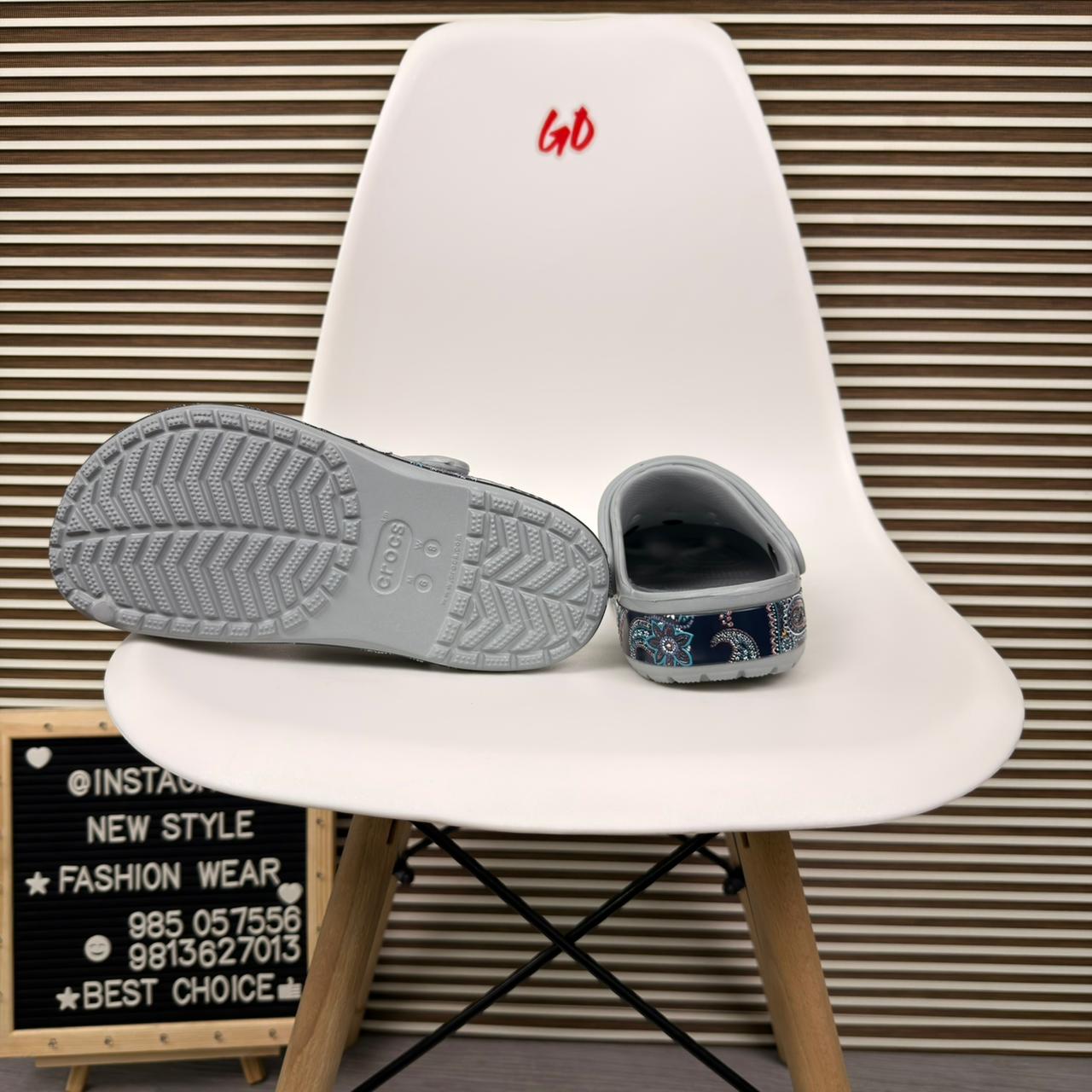 Seasonal Print Logo Band Comfort Clogs Lightweight Slip On Sandals 'Grey' - Image 6