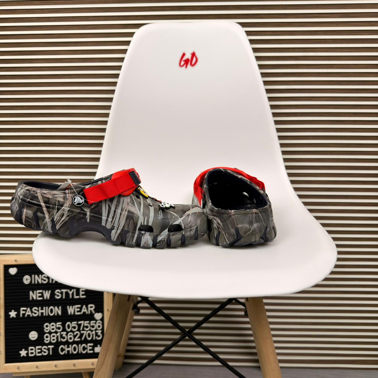 Forest Camo Comfort Clogs Lightweight Slip On Casual Outdoor Sandals 'Red' - Image 3