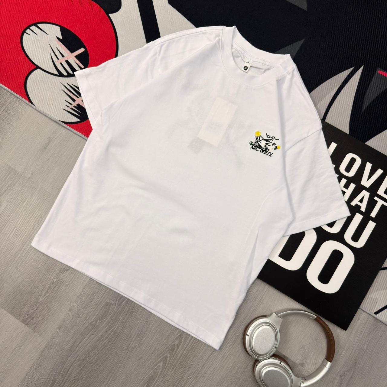 Premium Oversized Graphic Cotton T-Shirt White - Image 4
