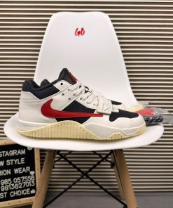 Premium Court Performance Jumpman Jack Sneaker Red