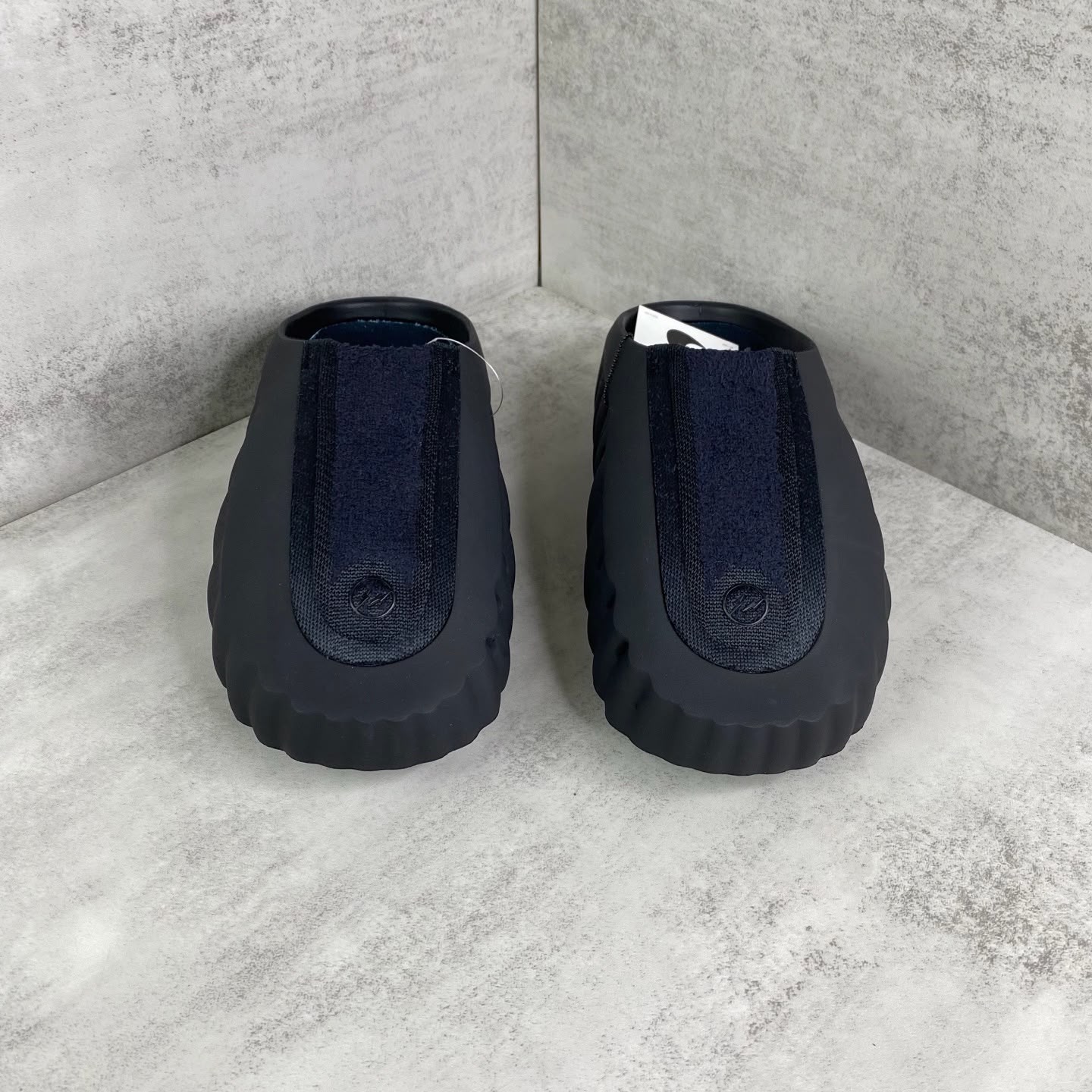Lightweight Comfort Slide Sandals Casual Everyday Slip On Slippers Black Purple - Image 3