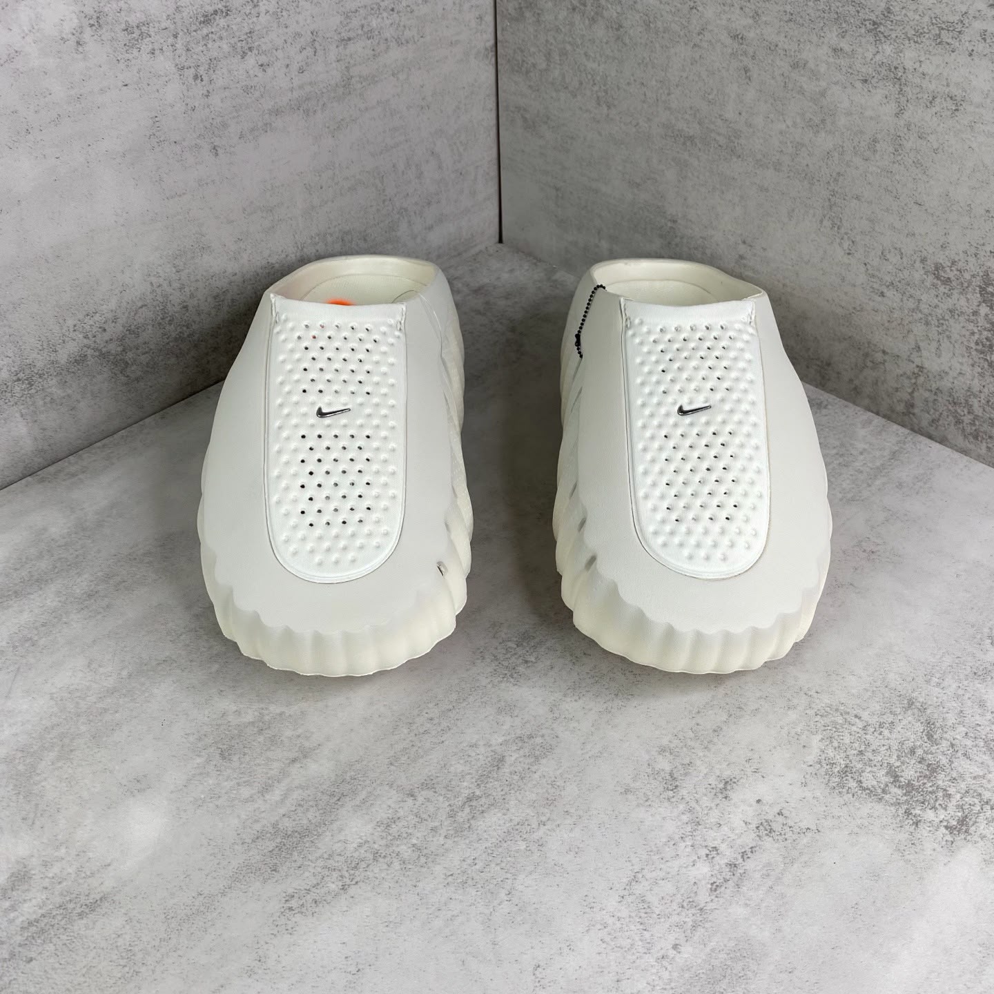 Lightweight Comfort Slide Sandals Casual Everyday Slip On Slippers Light Cream - Image 3