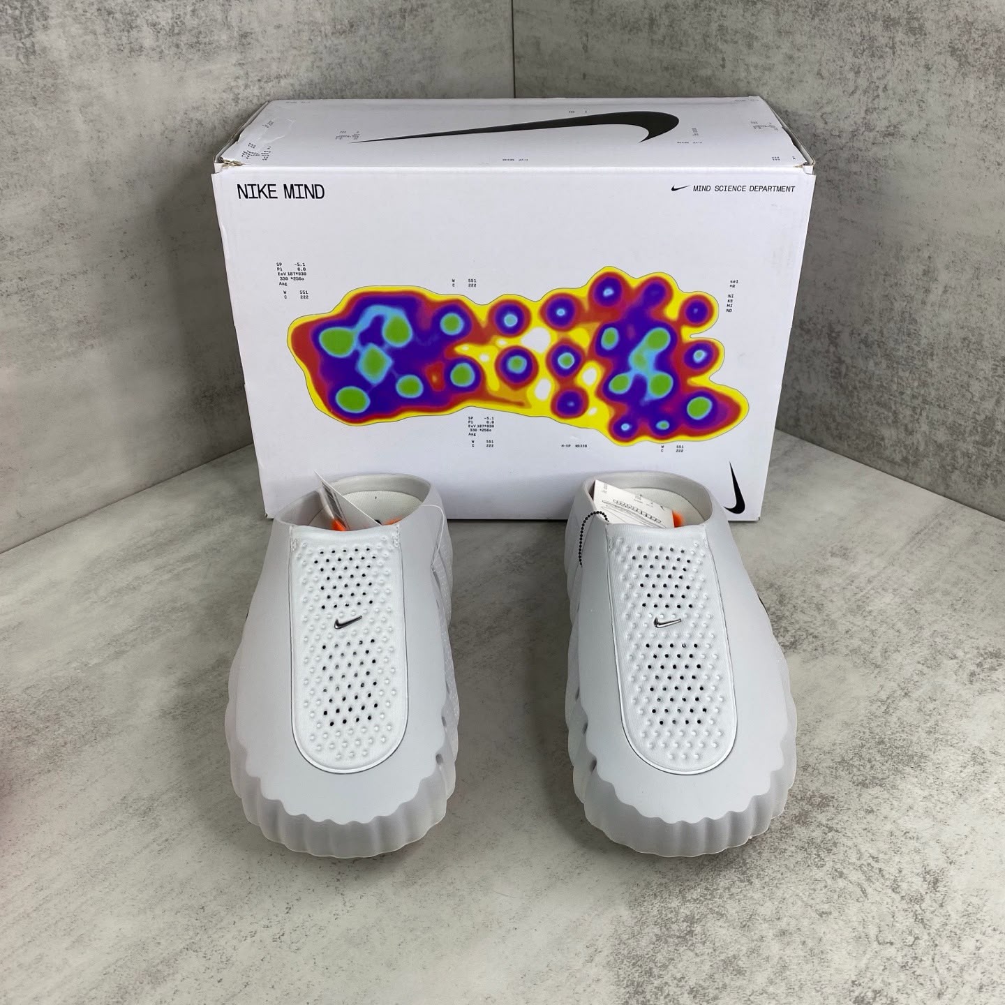 Lightweight Comfort Slide Sandals Casual Everyday Slip On Slippers Light Grey - Image 6