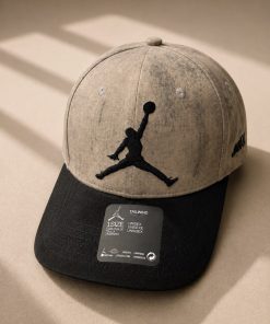 Premium Two Tone Snapback Cap Embroidered Logo Casual Streetwear Hat 'Beige Black'