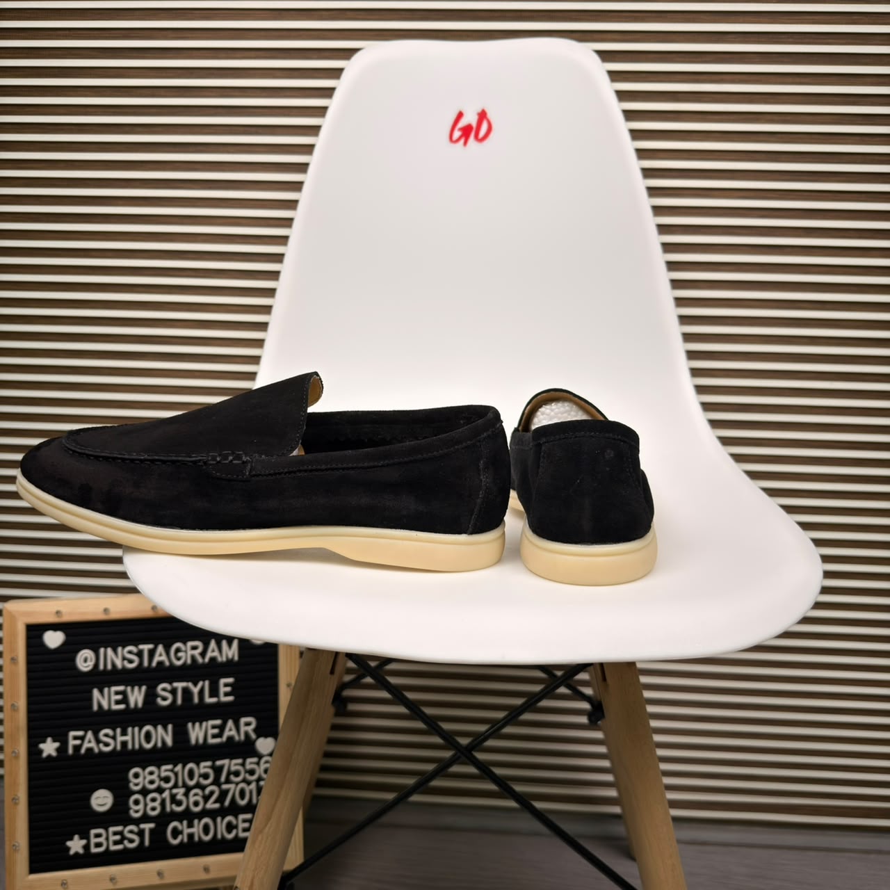 Minimal Moc-Toe Casual Lightweight Slip-On Black Loafers - Image 2