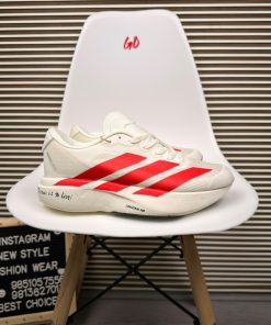 Lightweight Comfortable Everyday Performance Cream & Red Sneaker