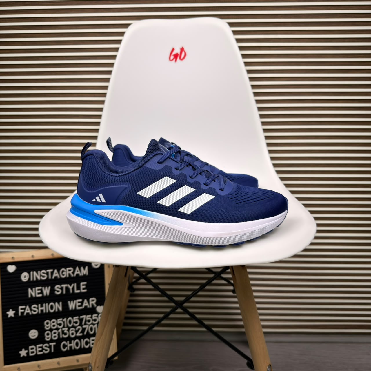 Everyday Performance Lightweight Cushioned Navy Blue & White Sneaker