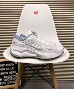 Grey & Silver Everyday Casual Comfortable Cushioned Sneaker