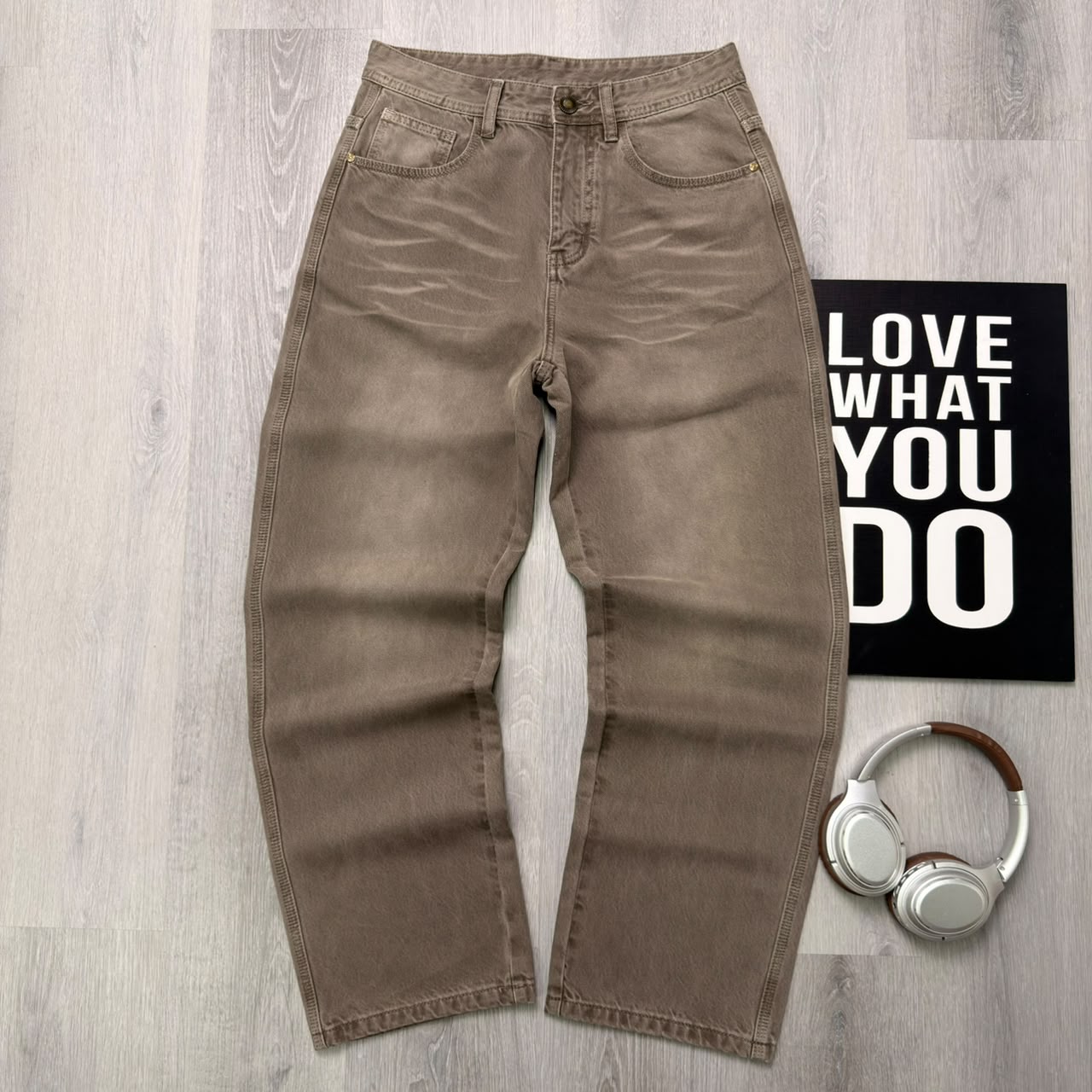 Premium Straight-Leg Everyday Vintage Faded Beige Pant - Image 2