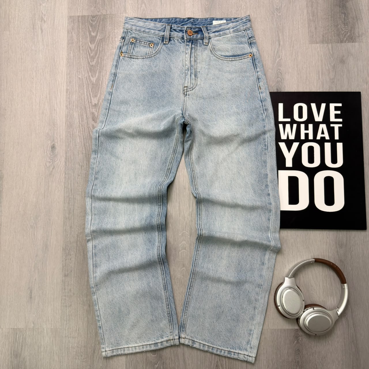 Premium Straight-Leg Everyday Vintatge Light Blue Pant - Image 2