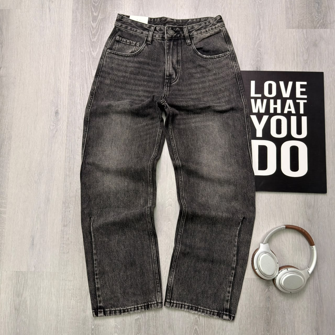 Premium Straight-Leg Everyday Vintage Black Pant - Image 2
