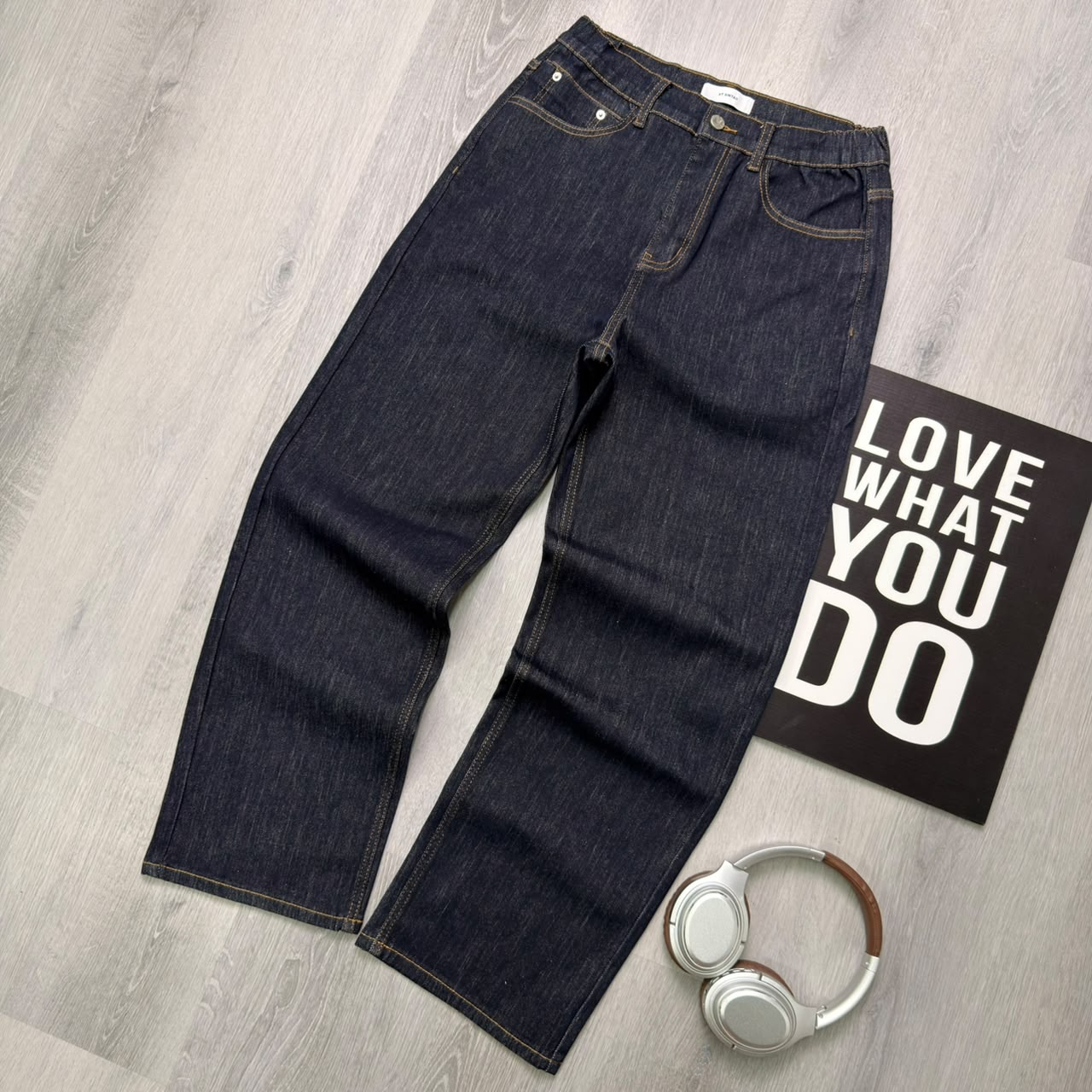 Premium Straight-Leg Everyday Dark Indigo Pant