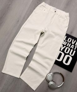 Premium Straight-Leg Everyday Off-White Pant