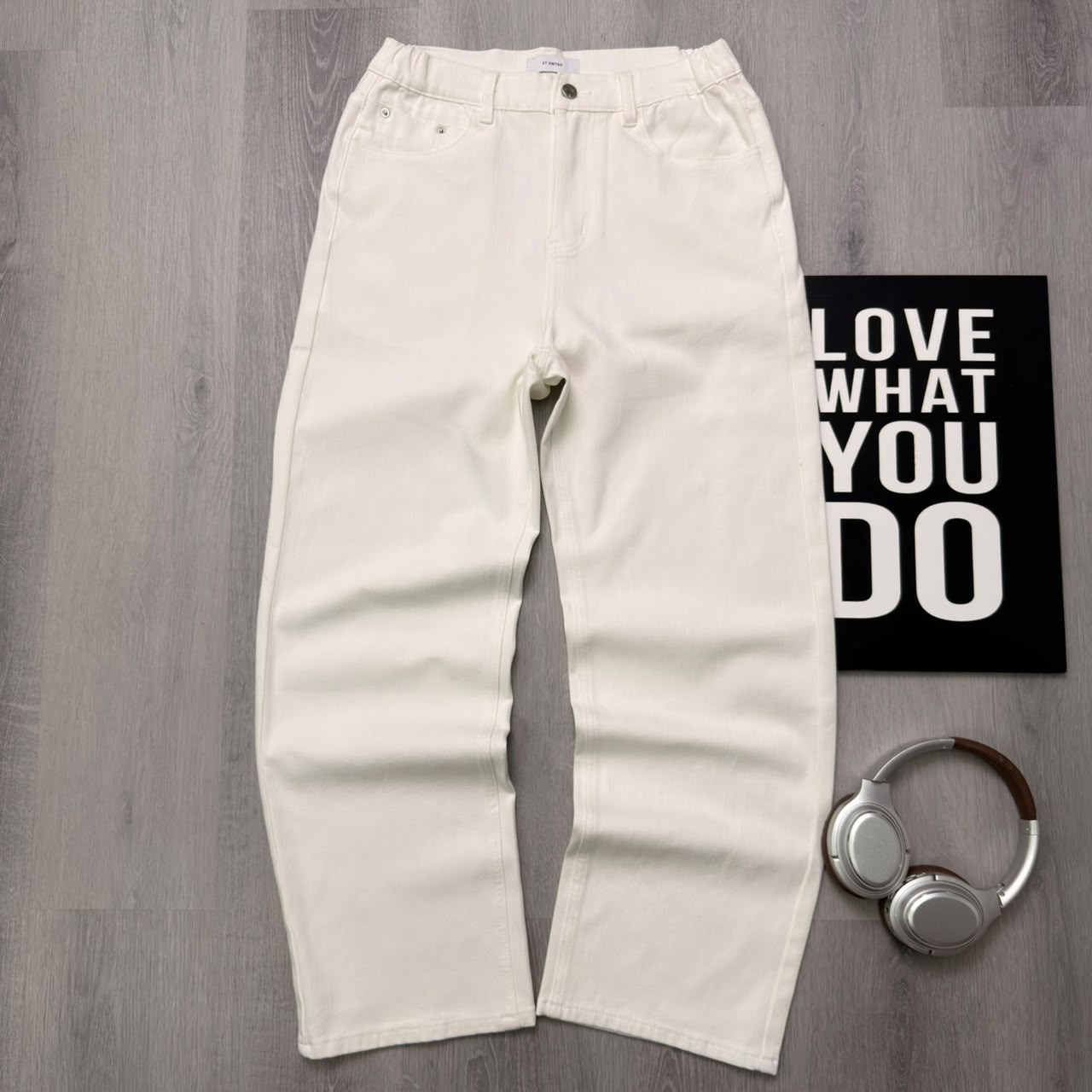 Premium Straight-Leg Everyday Off-White Pant - Image 2