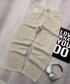 Premium Straight-Leg Everyday Light Beige Pant