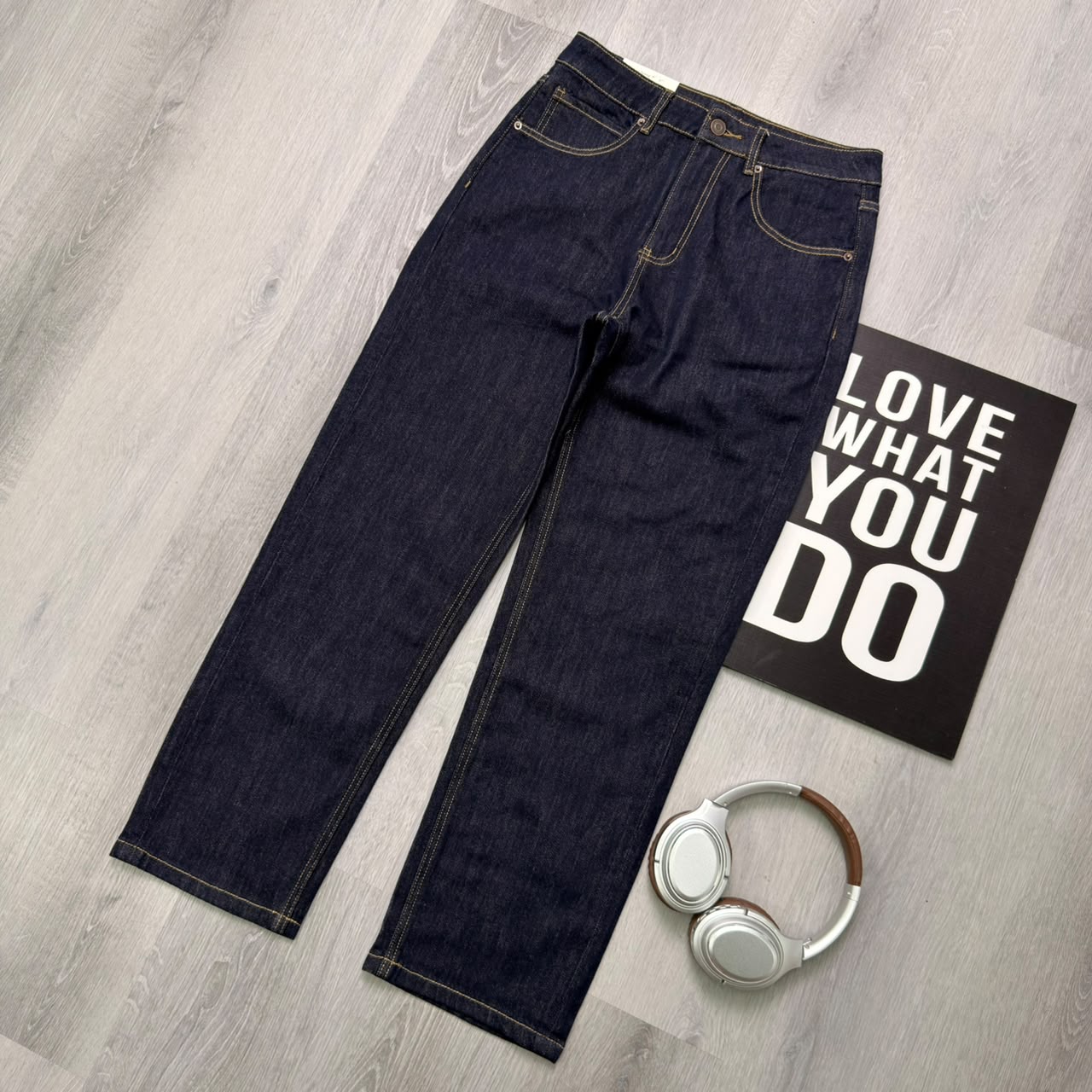 Premium Straight-Leg Everyday Deep Indigo Pant - Image 3