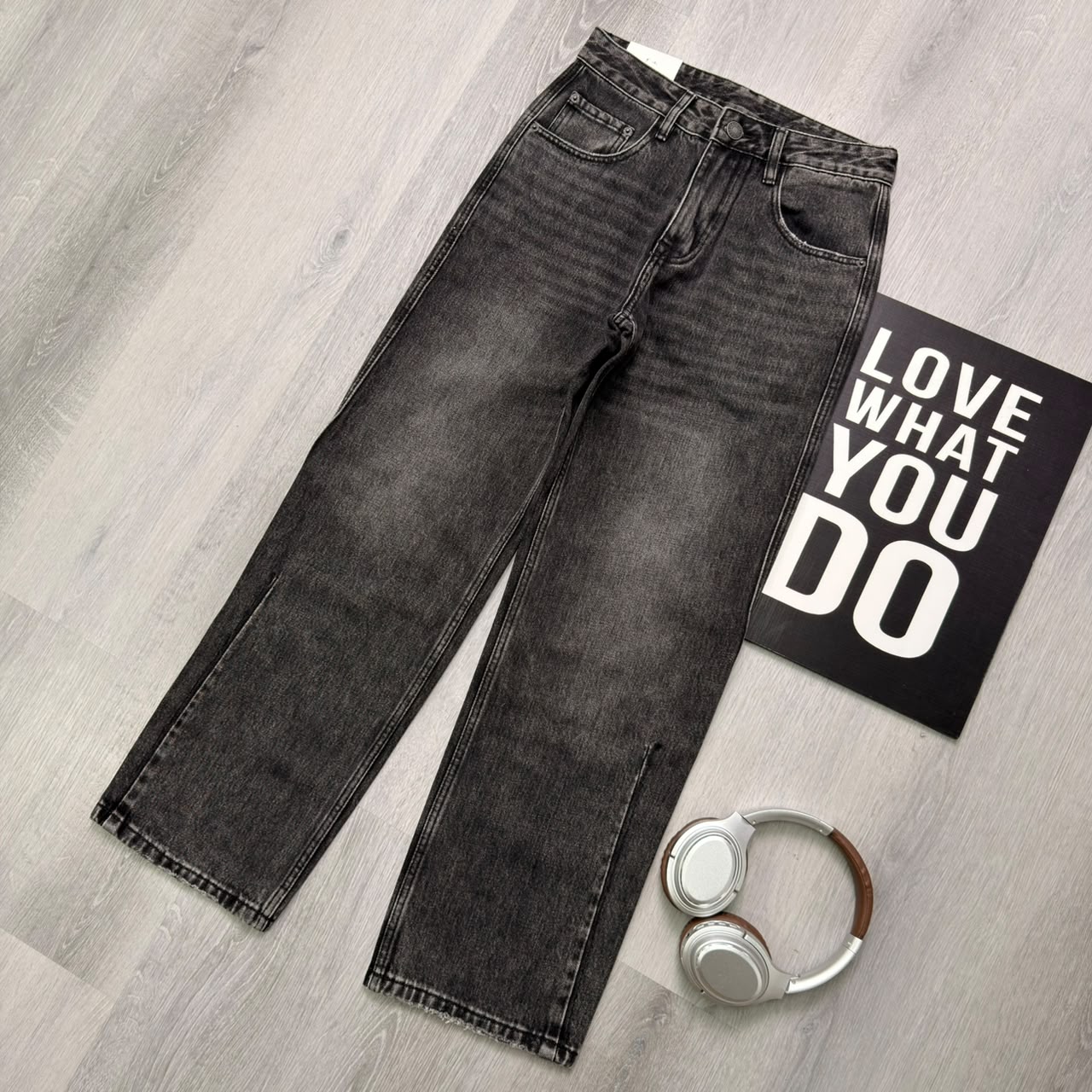 Premium Straight-Leg Everyday Vintage Black Pant - Image 3