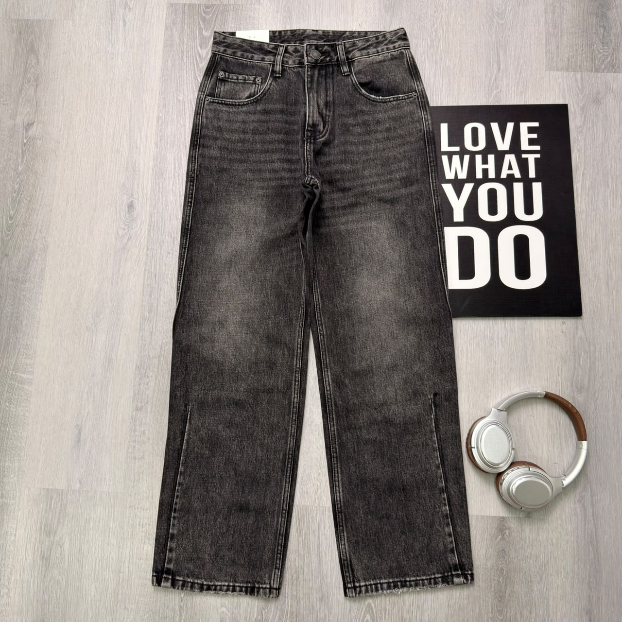Premium Straight-Leg Everyday Vintage Black Pant - Image 4