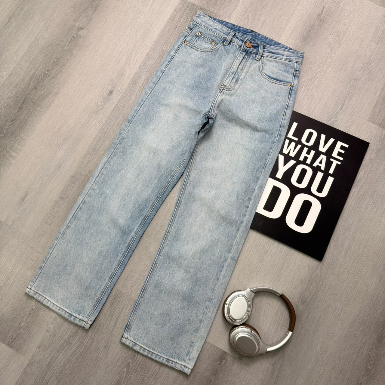Premium Straight-Leg Everyday Vintatge Light Blue Pant - Image 3
