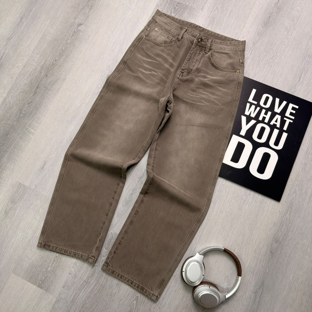 Premium Straight-Leg Everyday Vintage Faded Beige Pant - Image 3