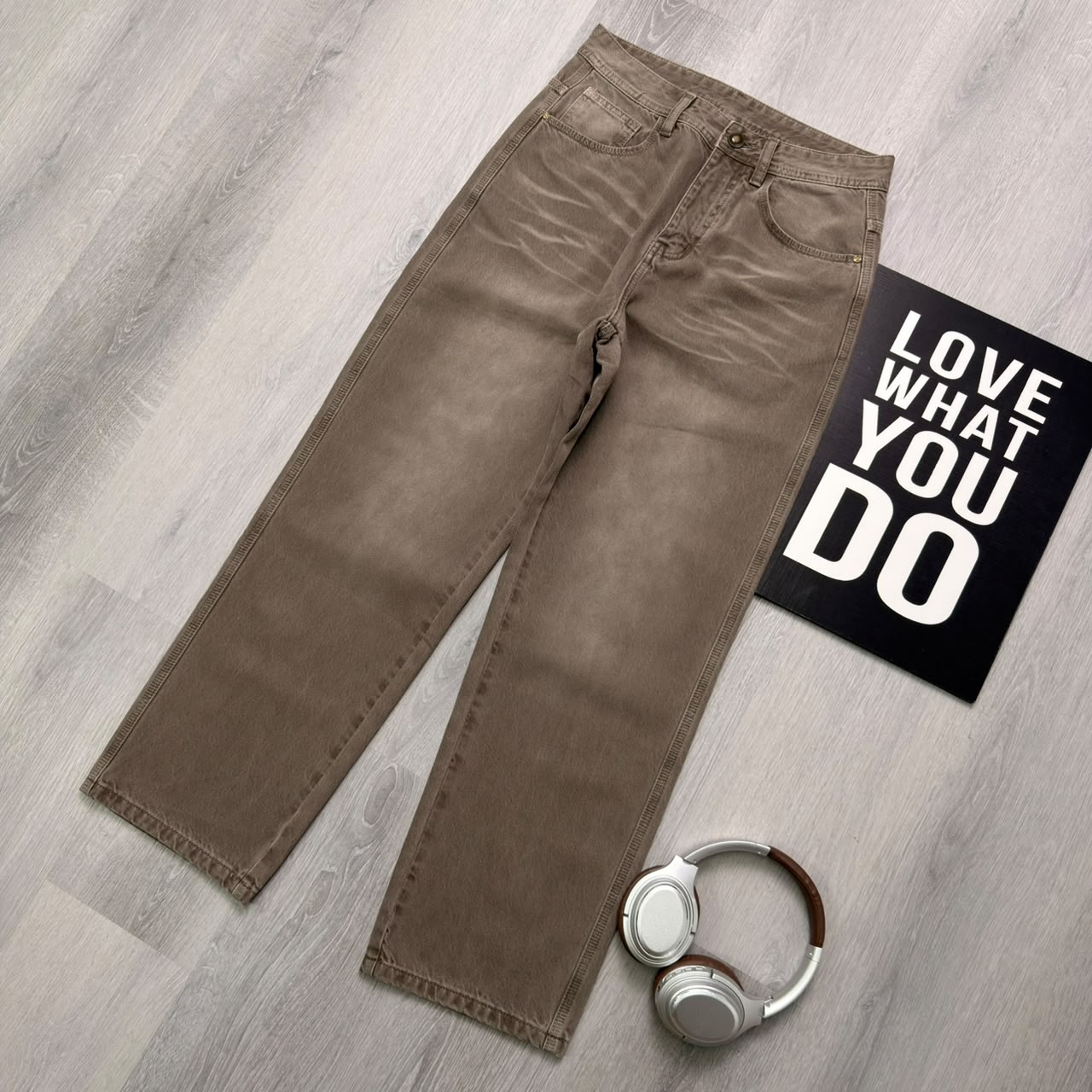 Premium Straight-Leg Everyday Vintage Faded Beige Pant - Image 5