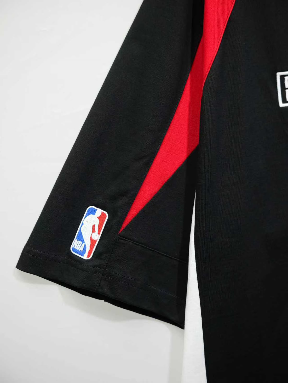 Black Basketball Inspired Performance Jersey - Image 4