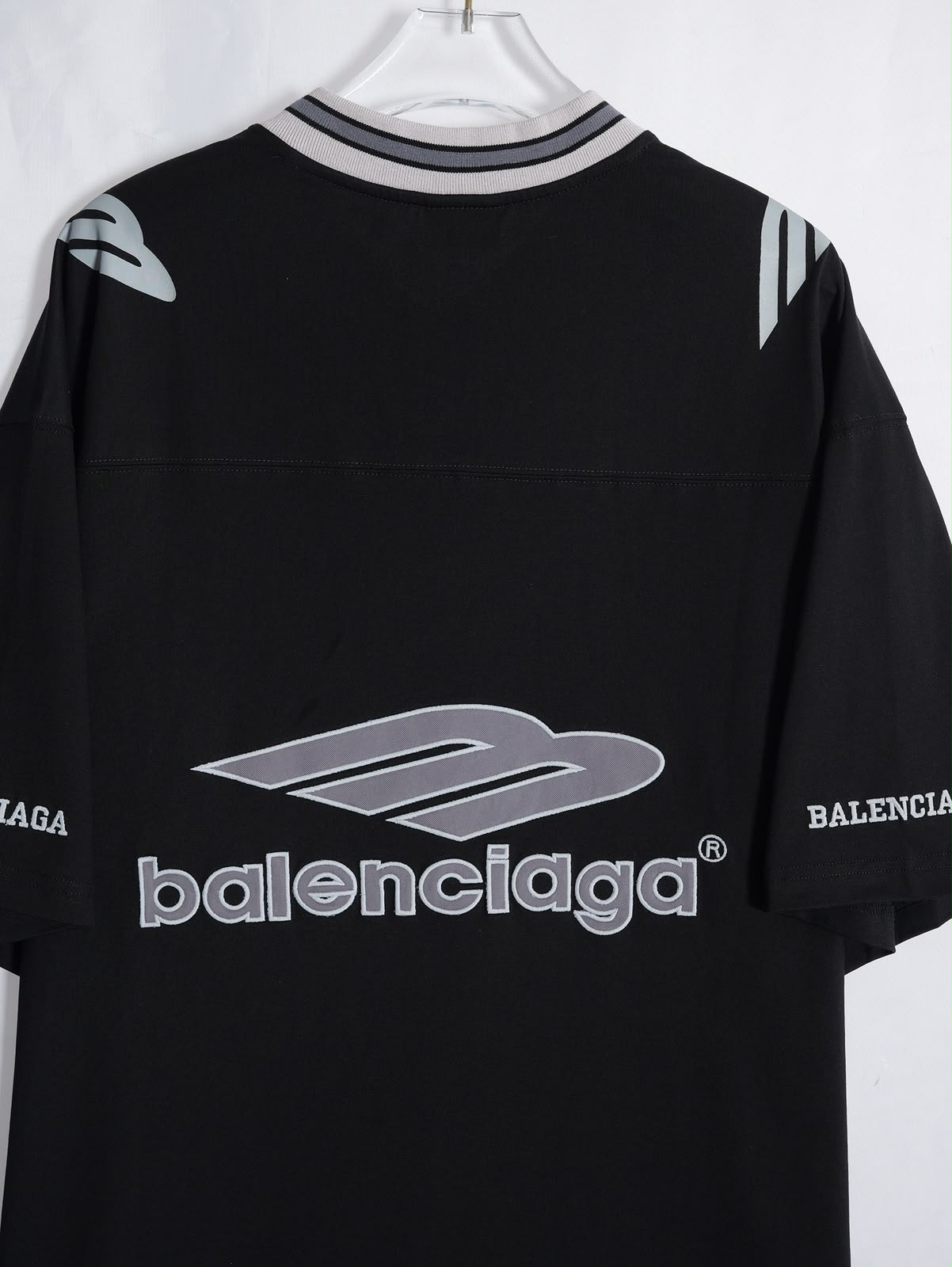 Black Football Inspired Jersey - Image 4