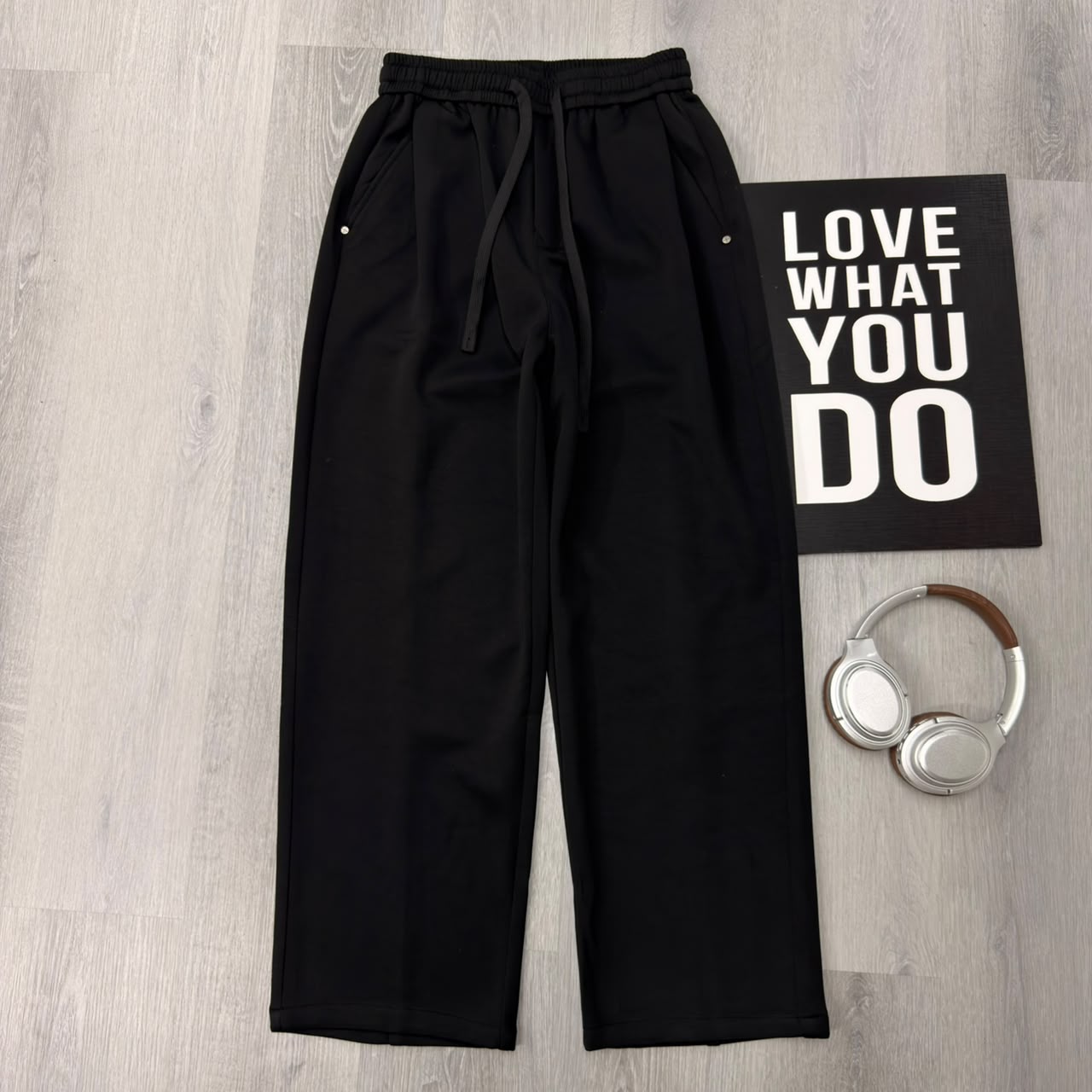 Obsidian Flow Relaxed Black Trouser Pant - Image 2