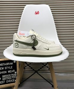 Sage Green Air Classic Low-Top Sneaker